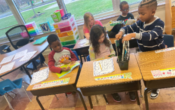Rowland First Graders Dive into Reading